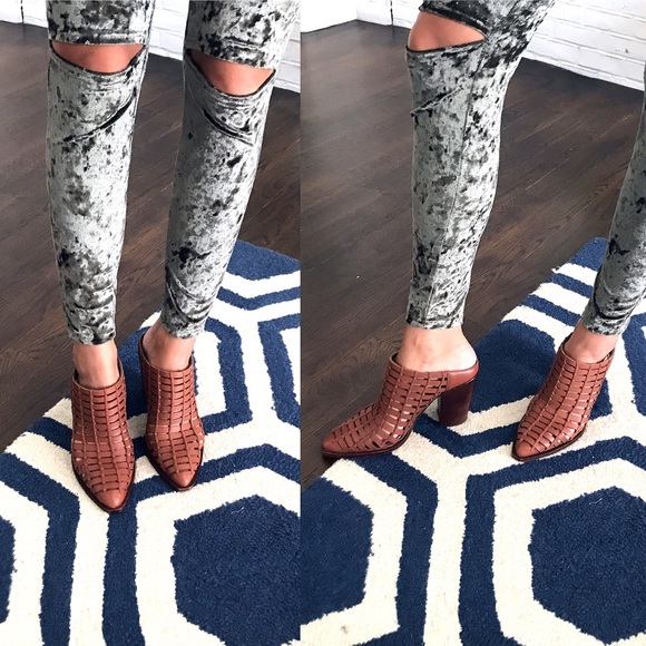 Size 9.5 🍂 DOLCE VITA KACIE MULES IN BROWN! - Picture 6 of 8